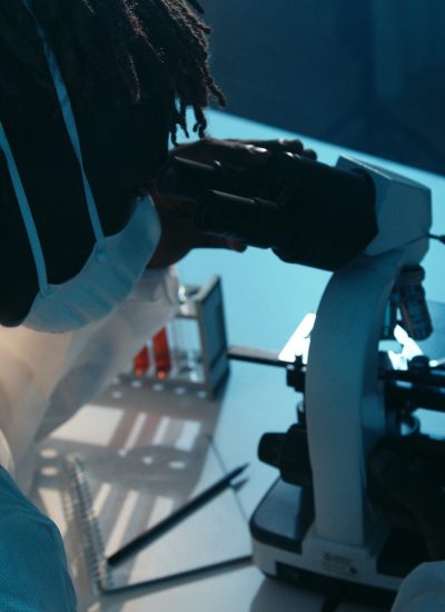 pexels-artem-podrez-5726795